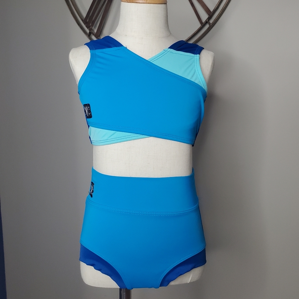 Kandi Kouture - Top - CM / Bottoms- CS